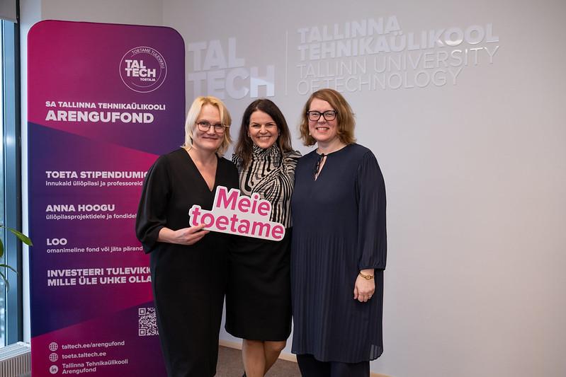 Arengufondi põhikooliõpetajate stipendiumi üleandmine. Pildi autor: Raimond Vink